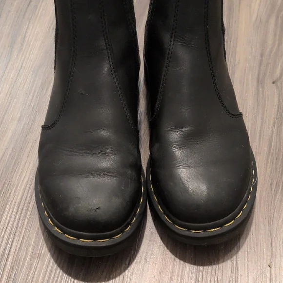 Dr. Martens Chelsea Boots - Picture 6 of 7